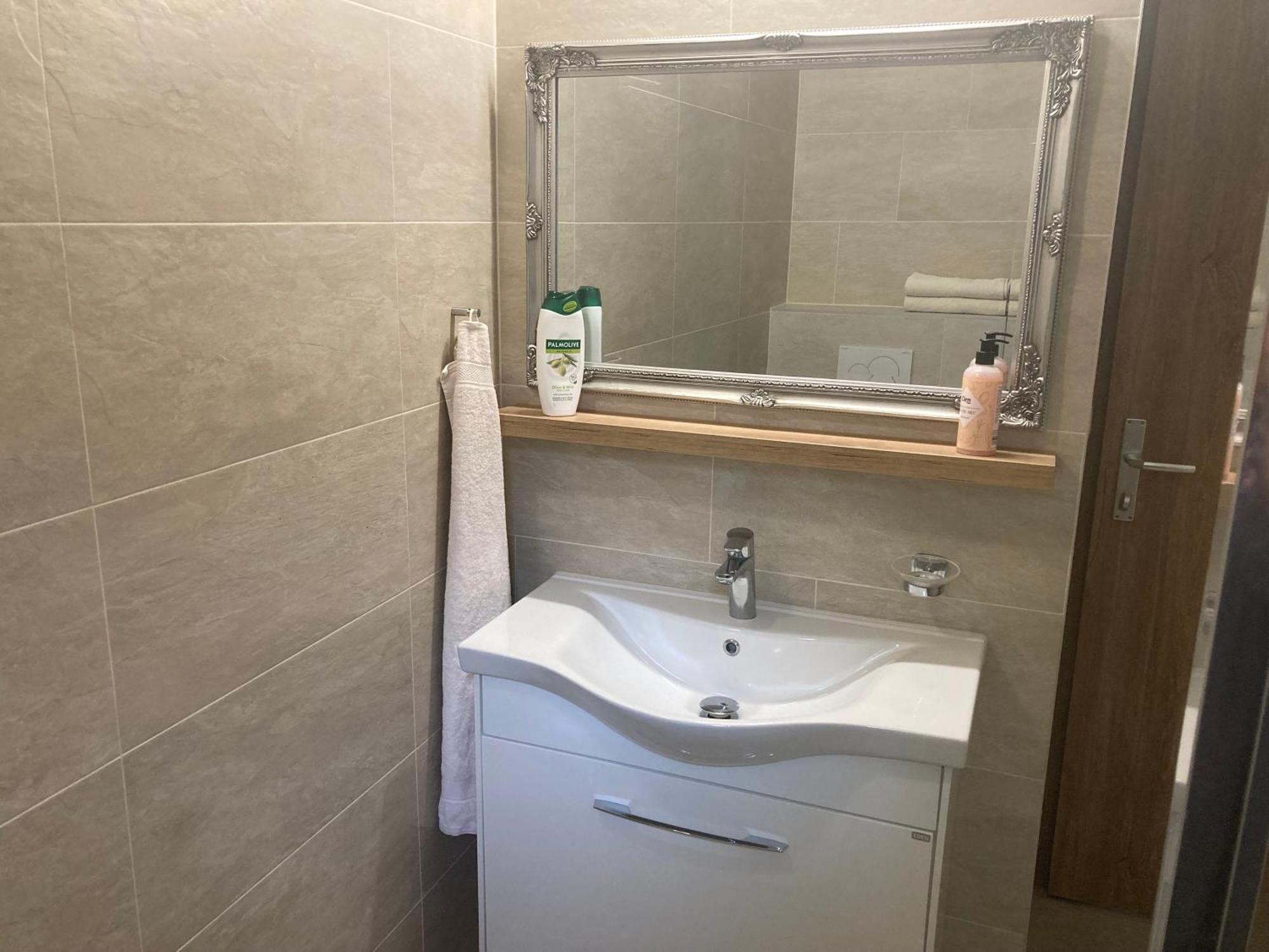 Apartmany I - Kafe Bojnice Bagian luar foto